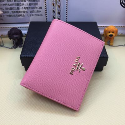 Pink Small Prada Pebble Leather Wallet Clutch Gold Plated Hardware Winter New Ladies Hot Selling Replica