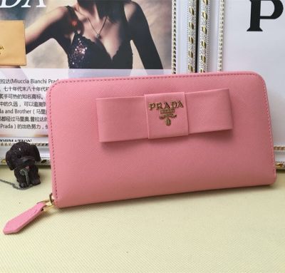 Prada Vernice Smooth Leather Long Wallet Exquisite Trimming Square knot Label Express Delivery Designer Wallets