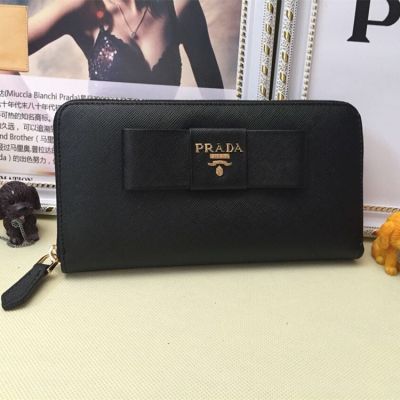 Vogue Black Prada Vernice Leather Long Wallet Square knot Logo Zip Around Ladies Online Sale